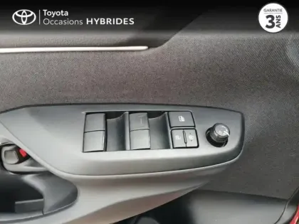 Photo 25 Toyota Yaris  116h Design 5p MY22