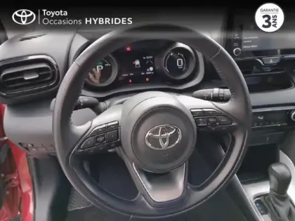 Photo 12 Toyota Yaris  116h Design 5p MY22