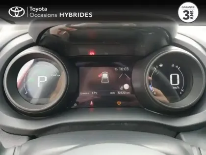 Photo 13 Toyota Yaris  116h Design 5p MY22