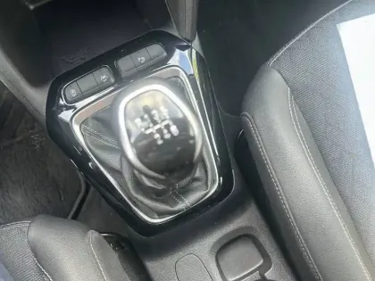 Photo 13 Opel Corsa  1.2 Turbo 100 ch BVM6