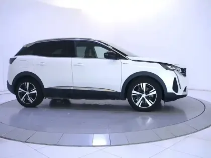 Photo 3 Peugeot 3008  Hybrid 225 e-EAT8