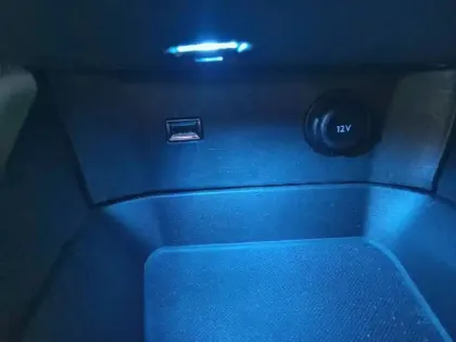 Photo 25 Peugeot 3008  Hybrid 225 e-EAT8