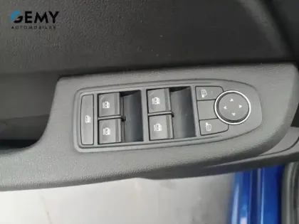 Photo 11 Renault Clio  E-Tech full hybrid 145 ch GSR2