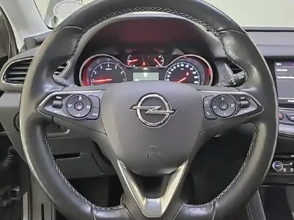 Photo 8 Opel Grandland X  1.2 Turbo 130 ch