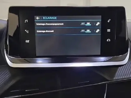 Photo 22 Peugeot 2008  BlueHDi 130 S&S EAT8