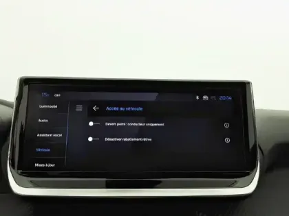 Photo 24 Peugeot 208  Hybrid 110 e-DCS6