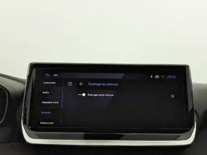 Photo 23 Peugeot 208  Hybrid 110 e-DCS6