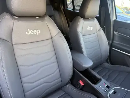 Photo 50 Jeep Avenger  115 kW 4x2