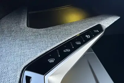 Photo 22 Peugeot 3008  Plug-in Hybrid 195 e-DCS7