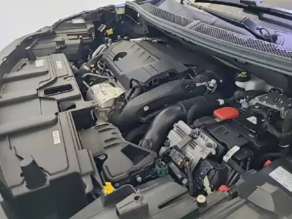 Photo 14 Peugeot 3008  Hybrid 225 e-EAT8