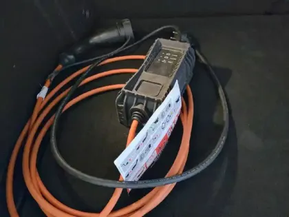 Photo 34 Peugeot 3008  Hybrid 225 e-EAT8