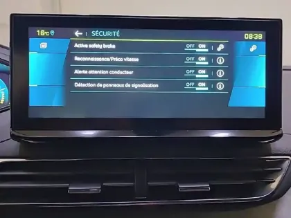 Photo 21 Peugeot 3008  Hybrid 225 e-EAT8