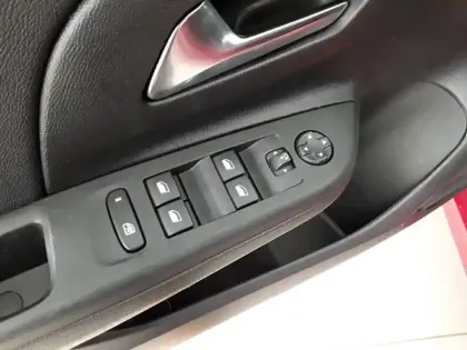 Photo 23 Opel Corsa  Electrique 136 ch & Batterie 50 kWh