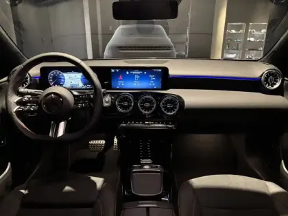 Photo 44 Mercedes Classe A  250 e Hybrid EQ 8G-DCT