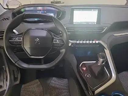 Photo 7 Peugeot 5008  BlueHDi 130ch S&S BVM6