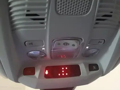 Photo 26 Peugeot 5008  BlueHDi 130ch S&S BVM6