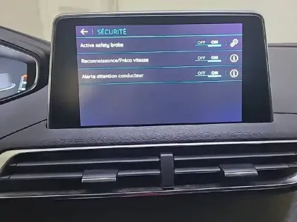 Photo 21 Peugeot 5008  BlueHDi 130ch S&S BVM6