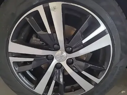 Photo 12 Peugeot 5008  BlueHDi 130ch S&S BVM6