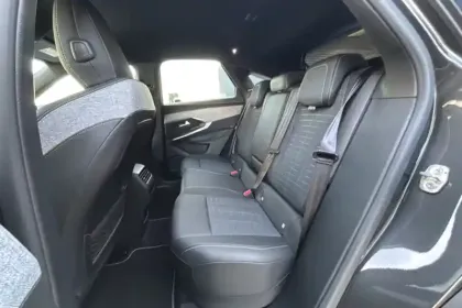 Photo 17 Peugeot 3008  Plug-in Hybrid 195 e-DCS7