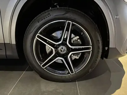 Photo 37 Mercedes GLA  250 e Hybrid EQ 8G-DCT