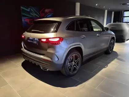 Photo 22 Mercedes GLA  250 e Hybrid EQ 8G-DCT