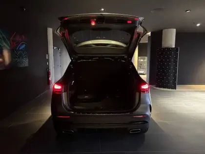 Photo 39 Mercedes GLA  250 e Hybrid EQ 8G-DCT