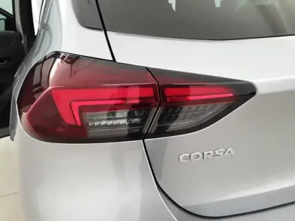 Photo 16 Opel Corsa  1.2 Turbo 100 ch BVM6