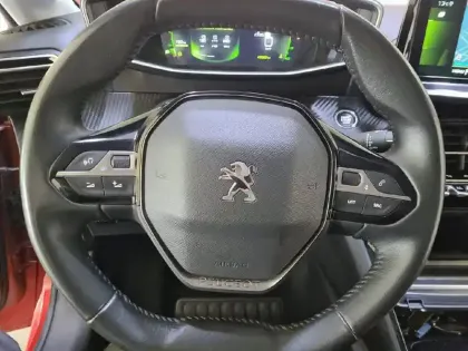 Photo 8 Peugeot 208  BlueHDi 100 S&S BVM6