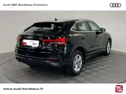 Photo 8 Audi Q3 45 TFSIe 245 ch S tronic 6