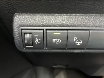 Photo 26 Toyota Corolla 122h Dynamic Business