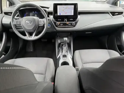 Photo 10 Toyota Corolla 122h Dynamic Business