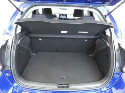 Photo 5 Toyota Yaris 120 VVT-i Design