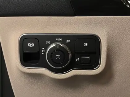 Photo 20 Mercedes GLA 250 e Progressive Line