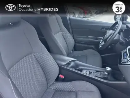 Photo 5 Toyota C-HR  1.8 Hybride 122ch Dynamic Ultimate E-CVT