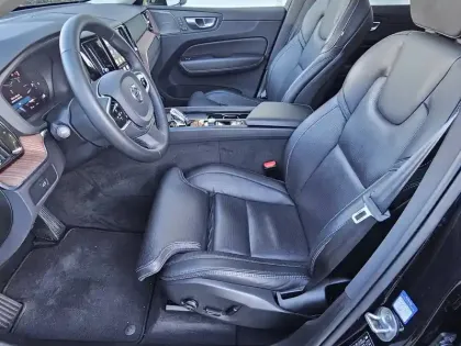 Photo 4 Volvo Xc60  B4 197 ch Geartronic 8