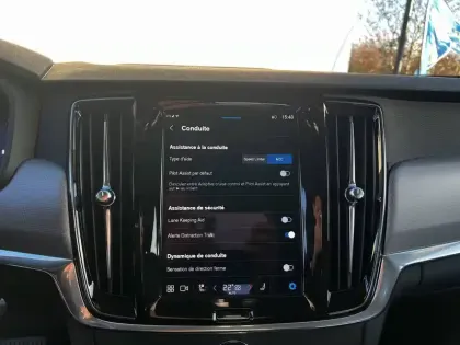 Photo 12 Volvo V90  B4 (Diesel) 197 ch Geartronic 8