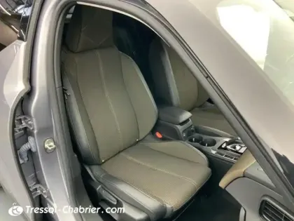 Photo 8 DS DS 3 DS3 Crossback PureTech 130 EAT8 So Chic