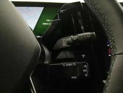 Photo 25 Renault Megane 220 ch autonomie confort GSR2 Techno