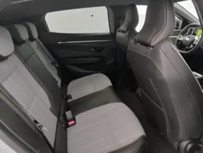 Photo 14 Renault Megane 220 ch autonomie confort GSR2 Techno