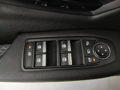 Photo 19 Renault Megane 220 ch autonomie confort GSR2 Techno