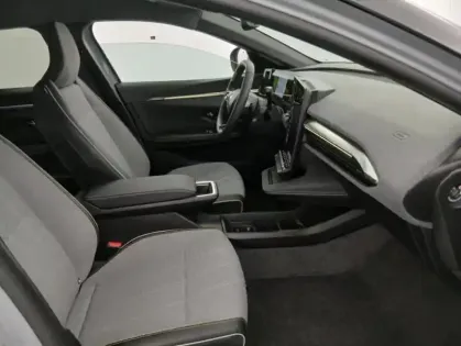 Photo 13 Renault Megane 220 ch autonomie confort GSR2 Techno