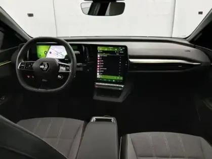 Photo 12 Renault Megane 220 ch autonomie confort GSR2 Techno