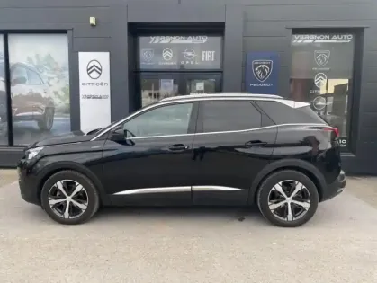 Photo 24 Peugeot 3008 II Puretech 130 S&amp;S GT LINE