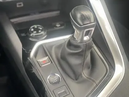 Photo 5 Peugeot 3008 II Puretech 130 S&amp;S GT LINE