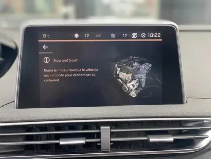 Photo 16 Peugeot 3008 II Puretech 130 S&amp;S GT LINE