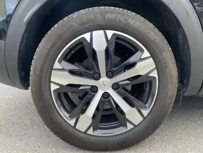 Photo 38 Peugeot 3008 II Puretech 130 S&amp;S GT LINE