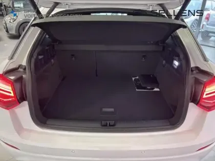 Photo 6 Audi Q2  35 TFSI 150ch COD Design luxe S tronic 7 Euro6d-T