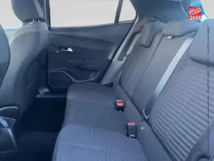 Photo 10 Peugeot 2008  1.2 PureTech 130ch S/S Active Radar AR Carplay