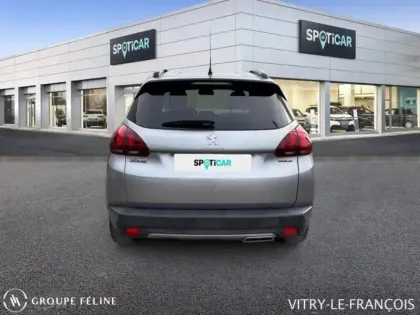 Photo 4 Peugeot 2008  1.2 PureTech 130ch E6.c GT Line S&S