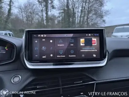 Photo 13 Peugeot 208  1.2 Hybrid 100ch Allure e-DCS6